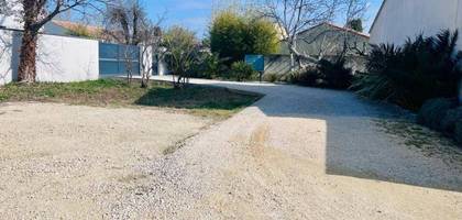 Terrain à Istres en Bouches-du-Rhône (13) de 371 m² à vendre au prix de 135000€