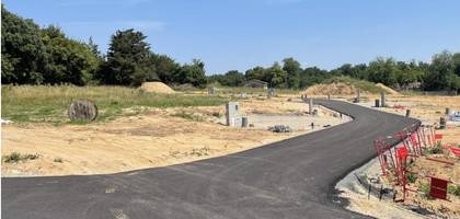 Terrain à Le Teich en Gironde (33) de 720 m² à vendre au prix de 280000€