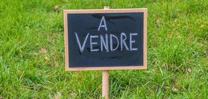 Terrain à Vendôme en Loir-et-Cher (41) de 657 m² à vendre au prix de 45000€