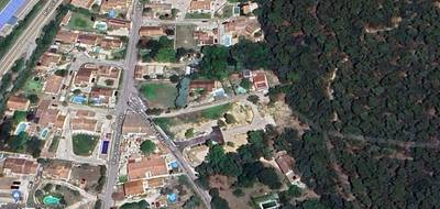 Terrain à Orange en Vaucluse (84) de 694 m² à vendre au prix de 150000€ - 3