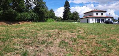 Terrain à Aurillac en Cantal (15) de 982 m² à vendre au prix de 42000€ - 1