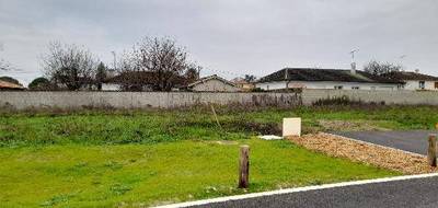 Terrain à Châteaubernard en Charente (16) de 413 m² à vendre au prix de 47800€ - 1