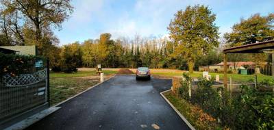 Terrain à Les Mathes en Charente-Maritime (17) de 390 m² à vendre au prix de 123500€ - 2