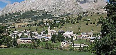 Terrain à Dévoluy en Hautes-Alpes (05) de 940 m² à vendre au prix de 89000€ - 1