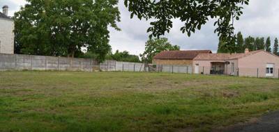 Terrain à Sainte-Hermine en Vendée (85) de 858 m² à vendre au prix de 32800€ - 2